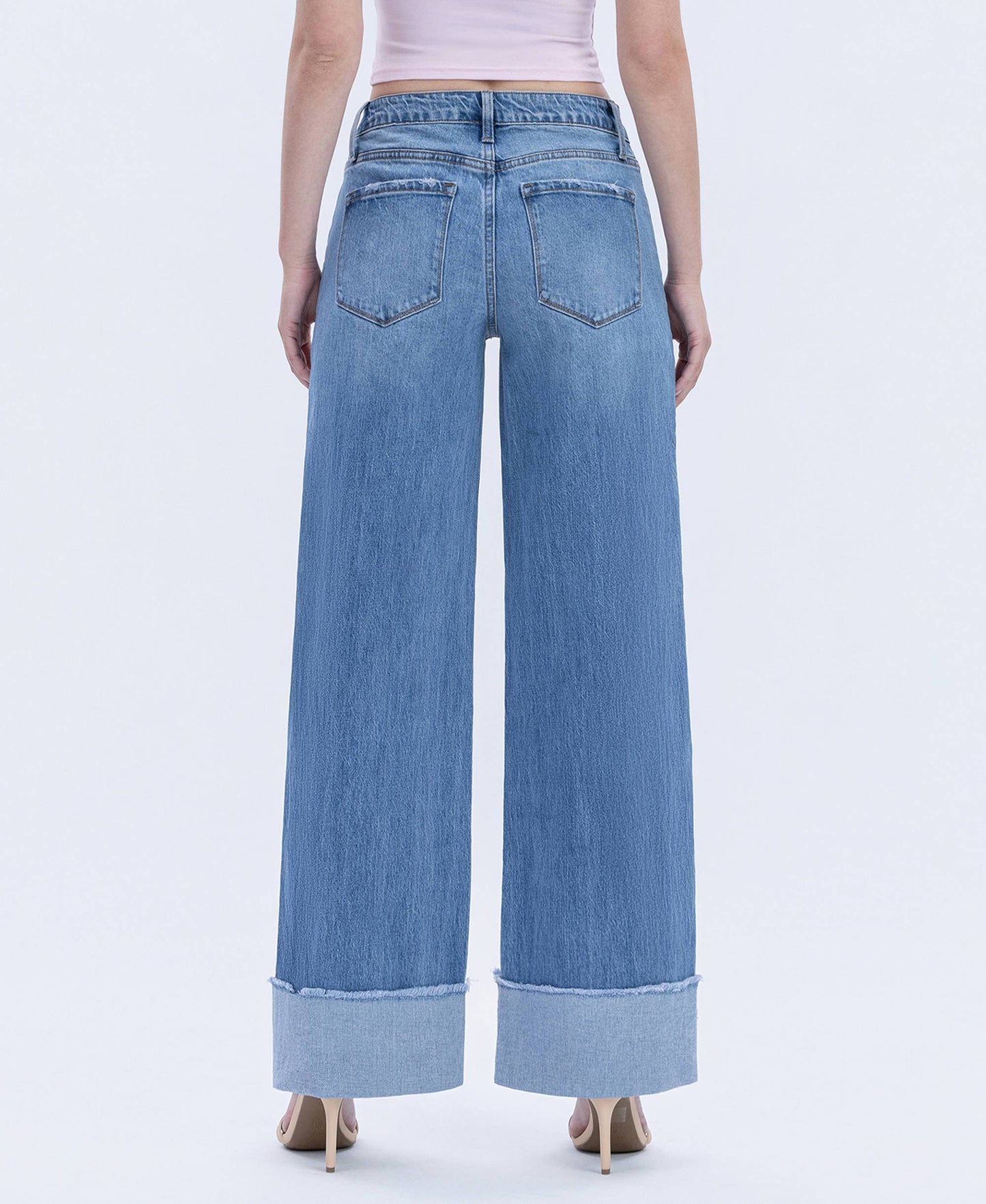 HIGH RISE MEDIUM WASH CUFFED WIDE JEANS T6684: ADORE YOU / 26