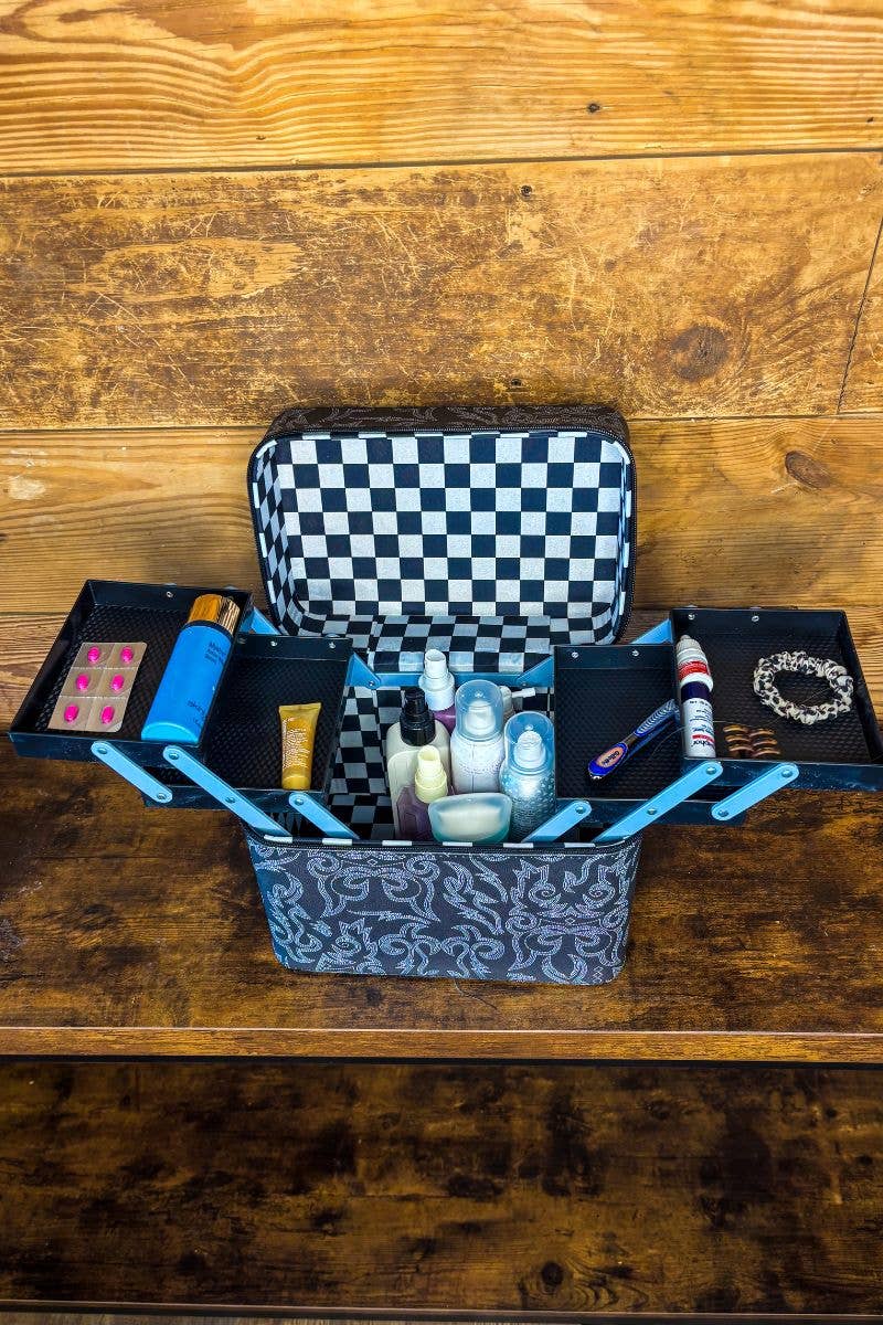 Good For The Soul Makeup Box