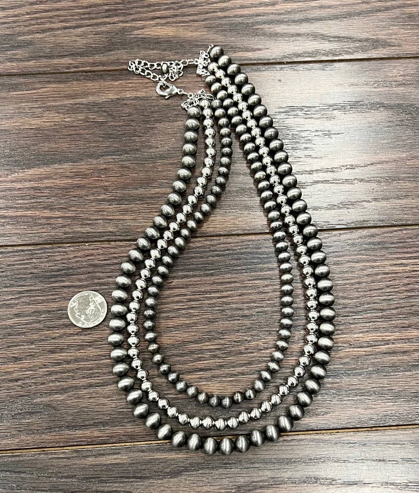 738350, Handmade Navajo Bead Necklace