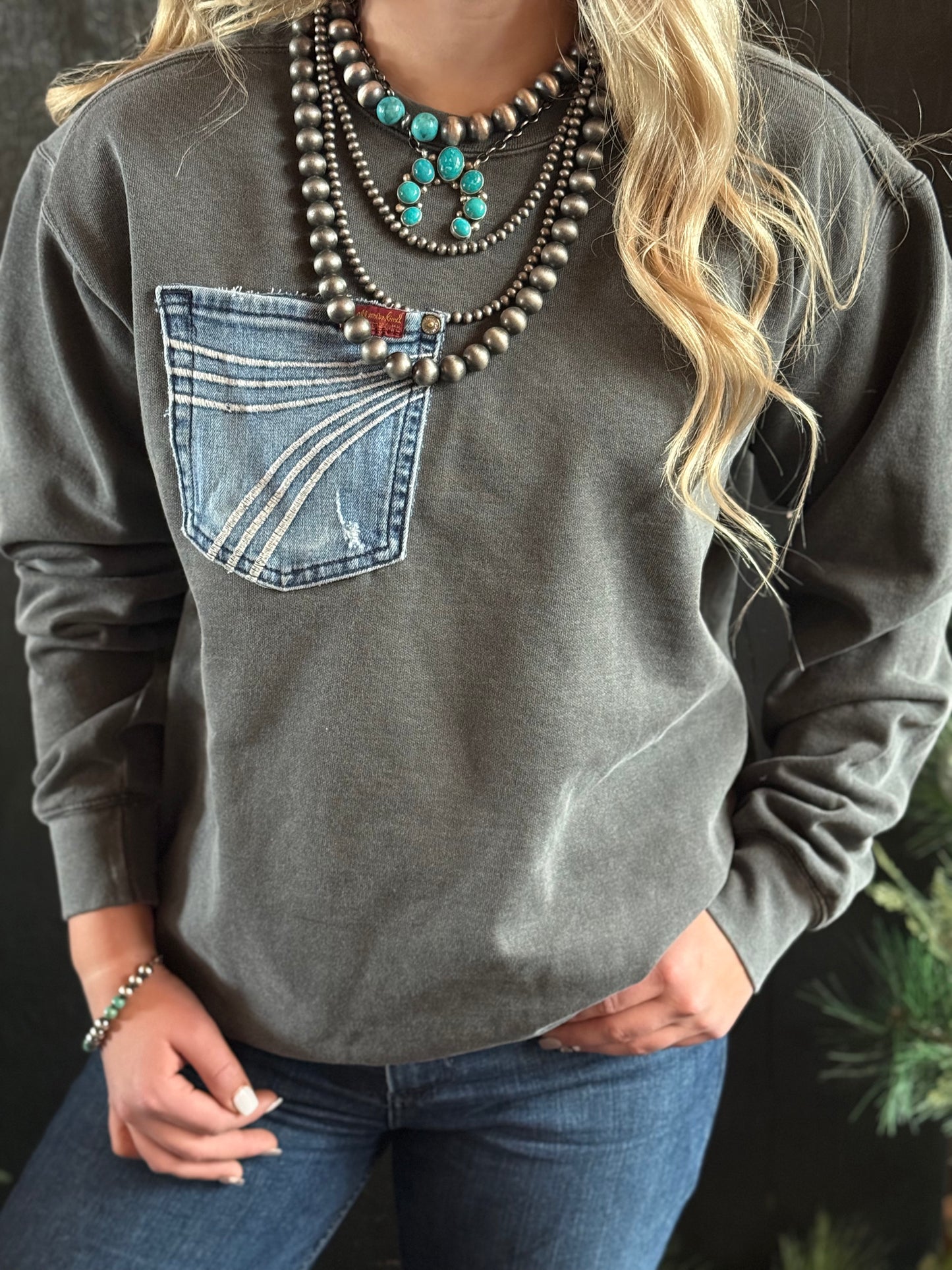 Grey Crew Neck Seven’s sweatshirt medium