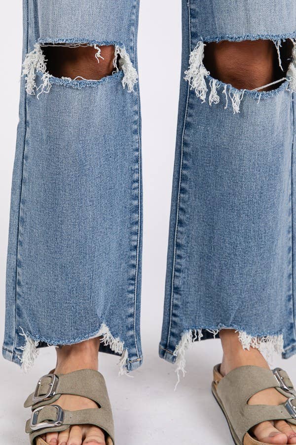 P1371W-MD HIGH RISE STRETCH SLIM WIDE LEG W/ DESTROYED HEM: 5/26
