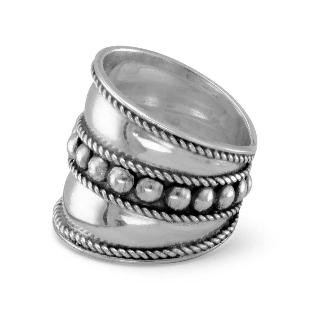Bali Ring with Flat Beads in the Center with Rope Edge: 9