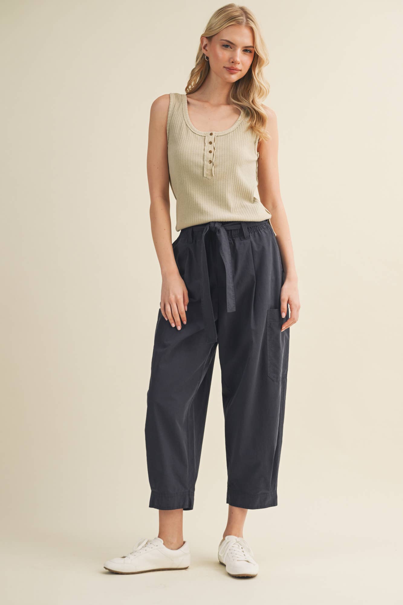 Deconstructed Vertebral Seam Ribbed Top
: CHARCOAL / S