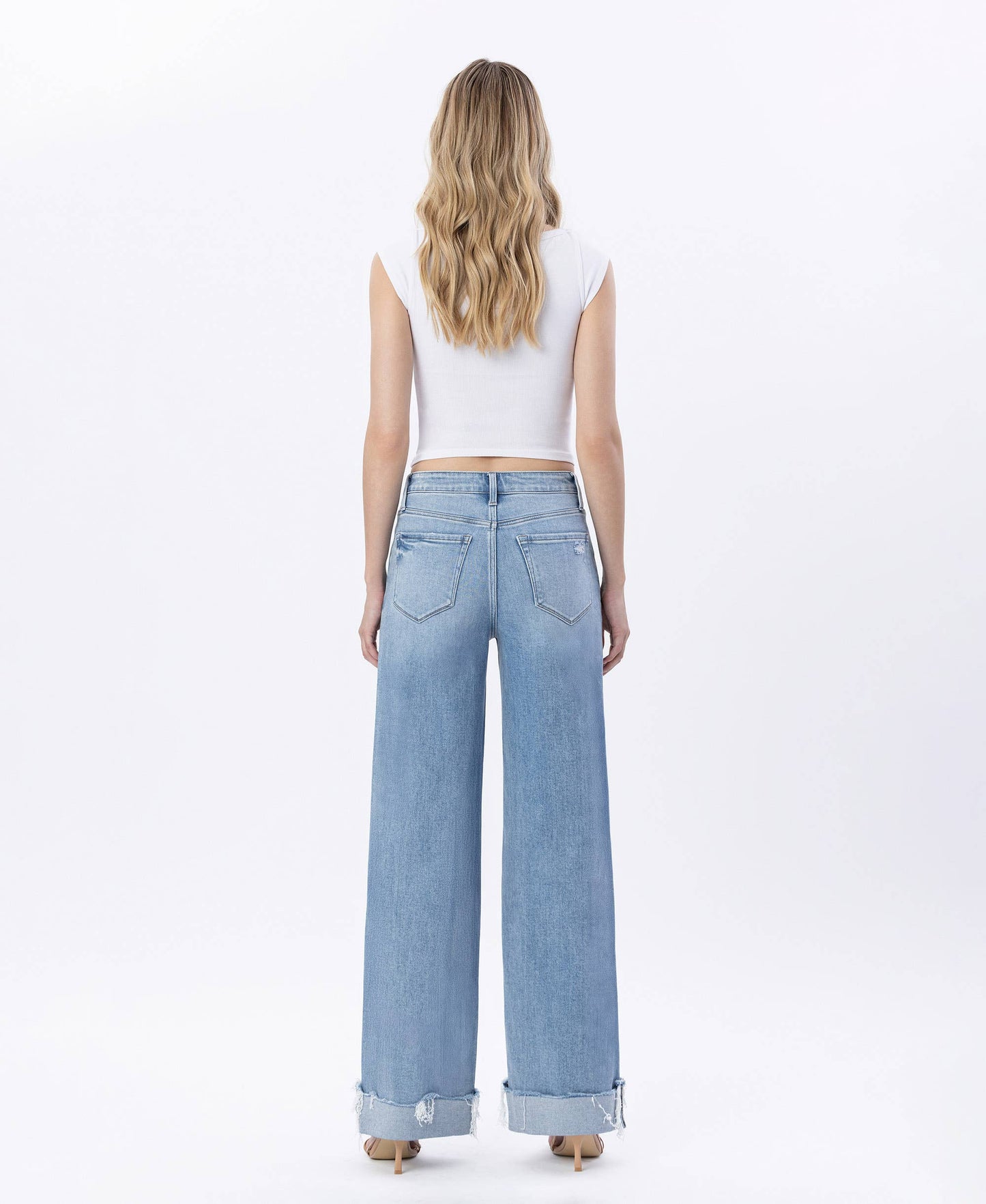 SUPER HIGH RISE CUFFED WIDE JEANS F6033: FOUR WALLS / 28