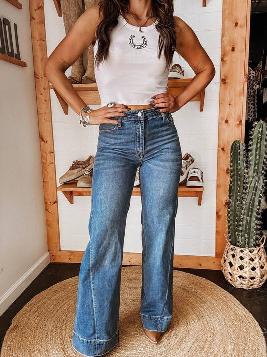 Western Cowgirl Effortless Straight Leg Jeans: Blue / M