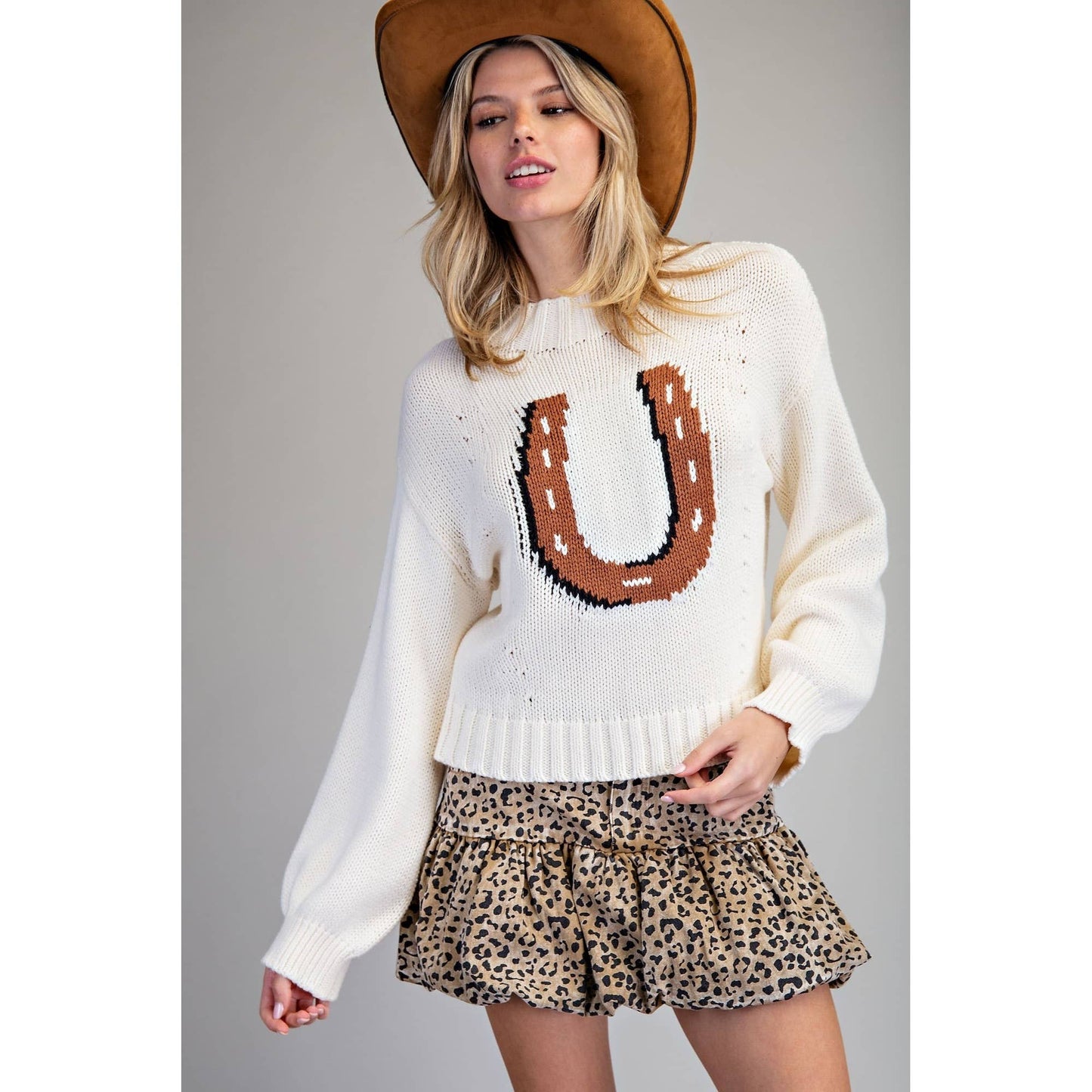 Horseshoe Long Sleeve Sweater Top: VANILLA FROST