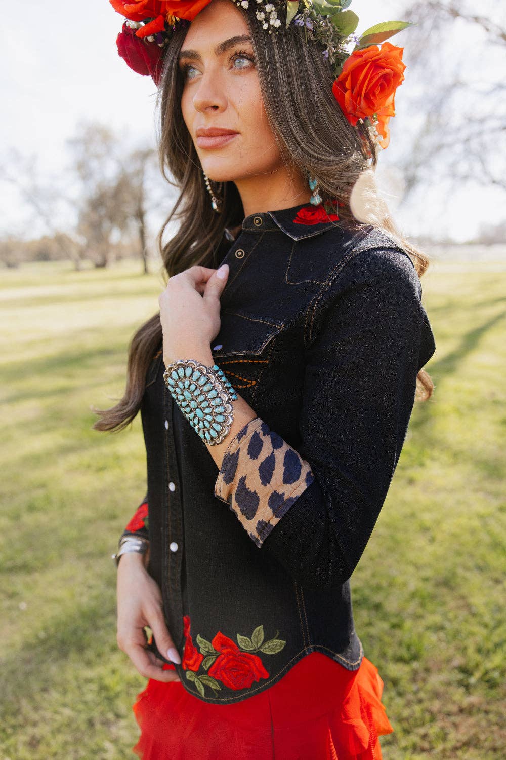 Rancher’s Sweetheart Button Up: M