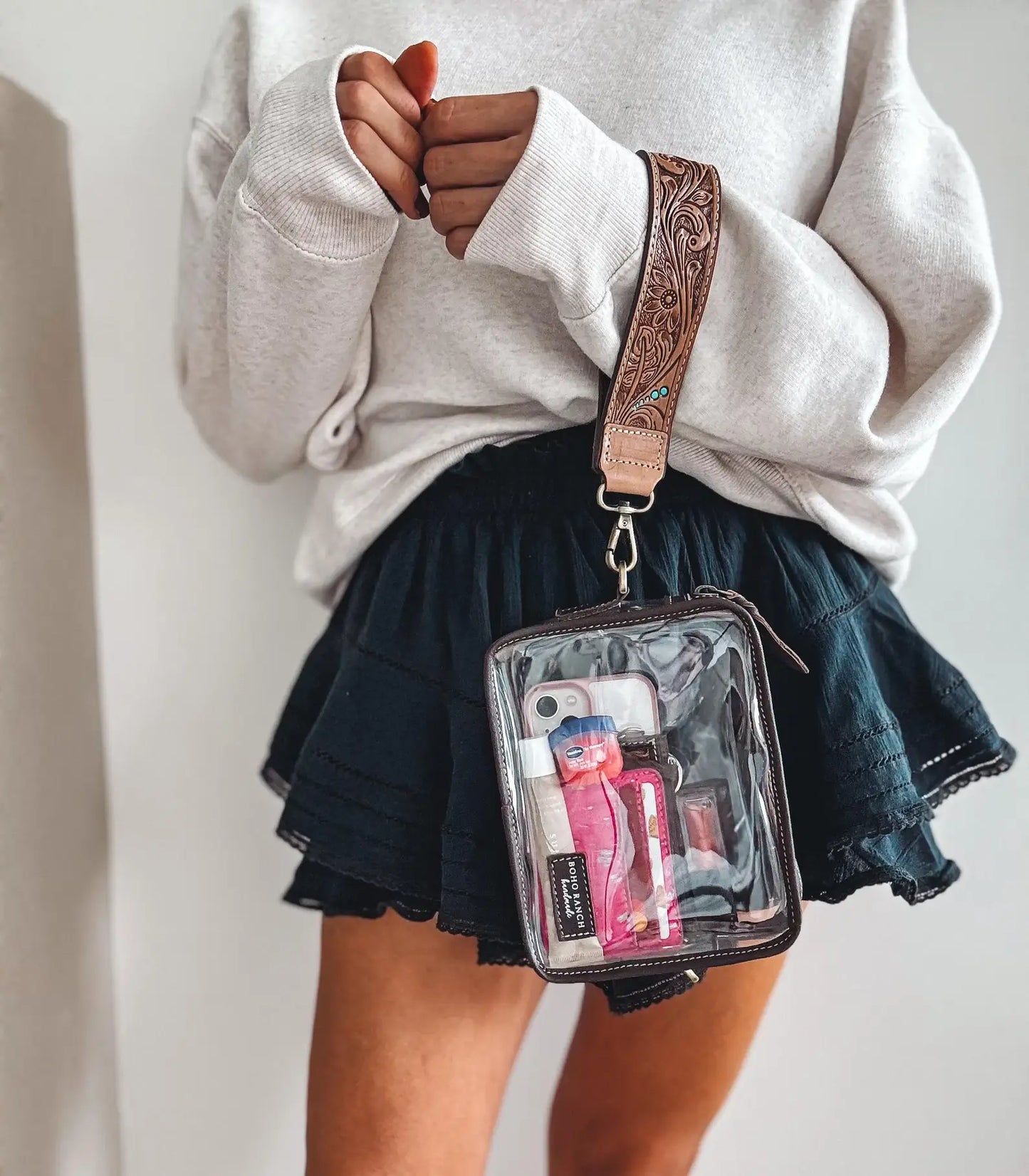 DARLA CLEAR WRISTLET | hand tooled strap - western purse: BROWN