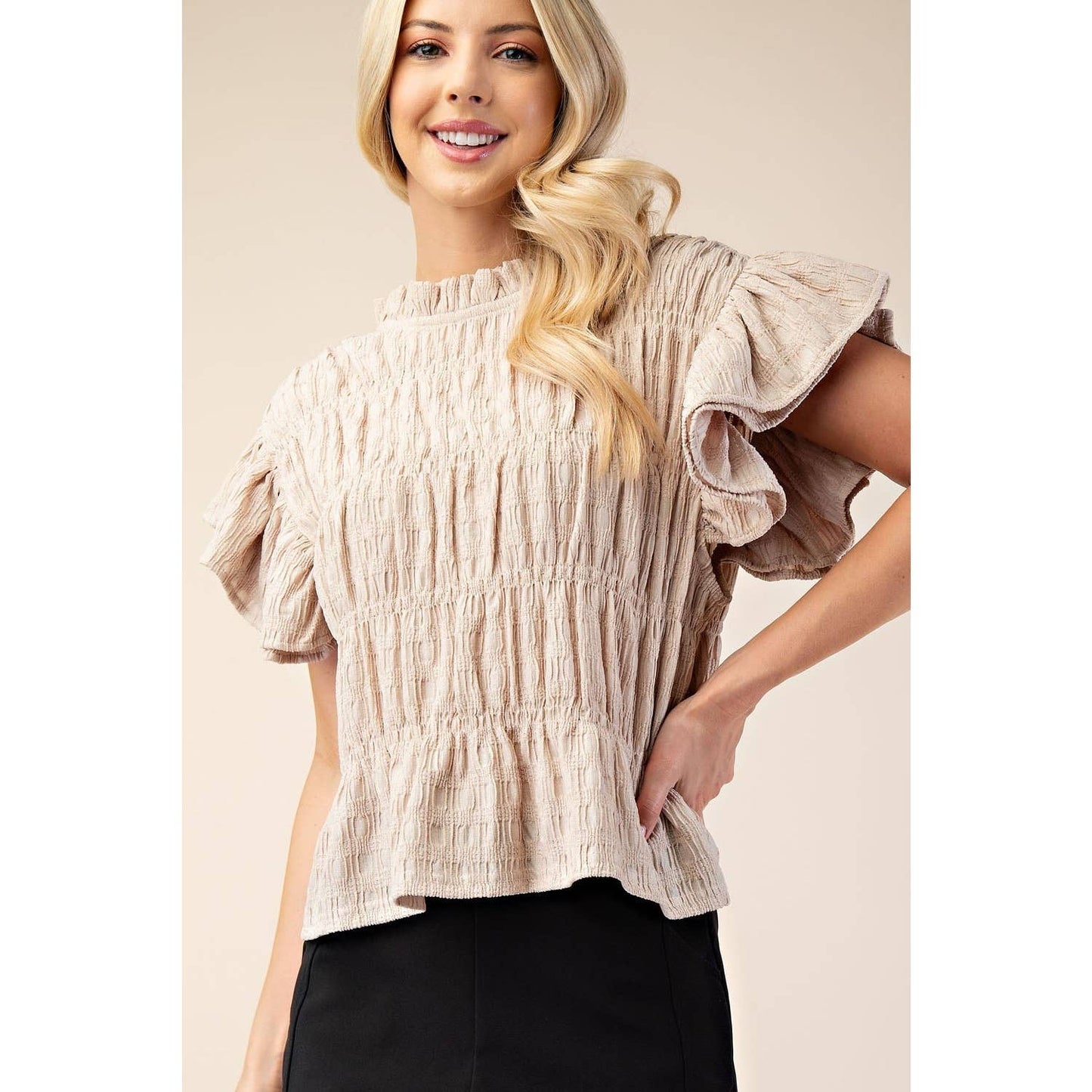 NEW Ruched Flutter Sleeve Top: BLACK / L