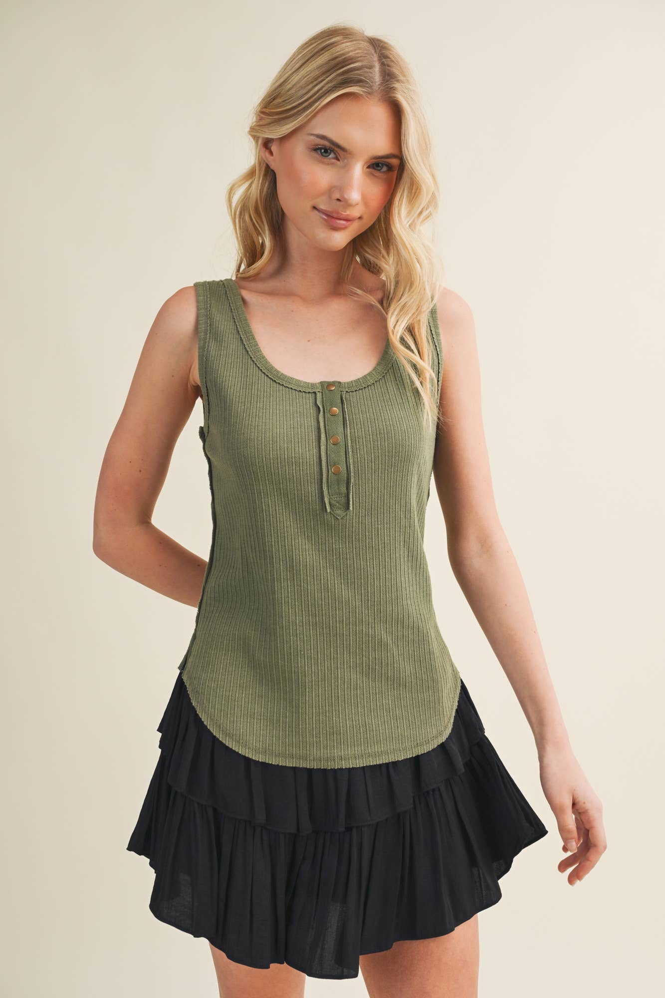 Deconstructed Vertebral Seam Ribbed Top
: CHARCOAL / M