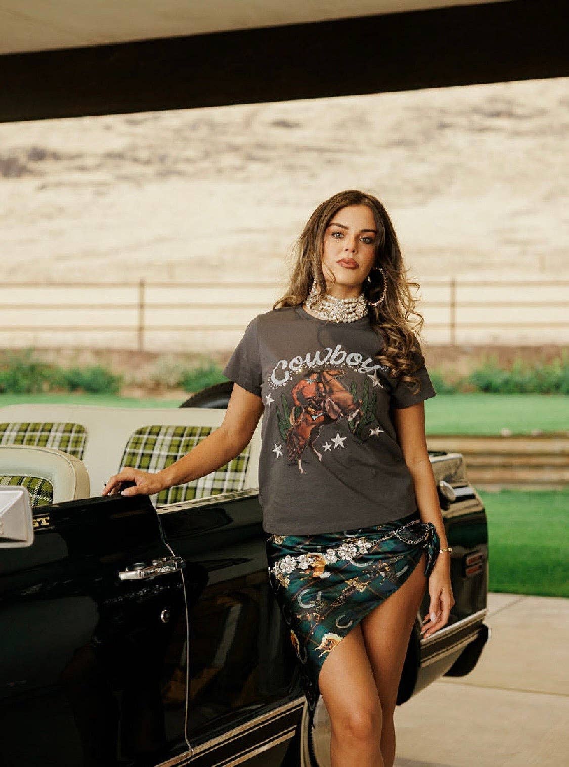 Rhinestone Cowboy Tee: M