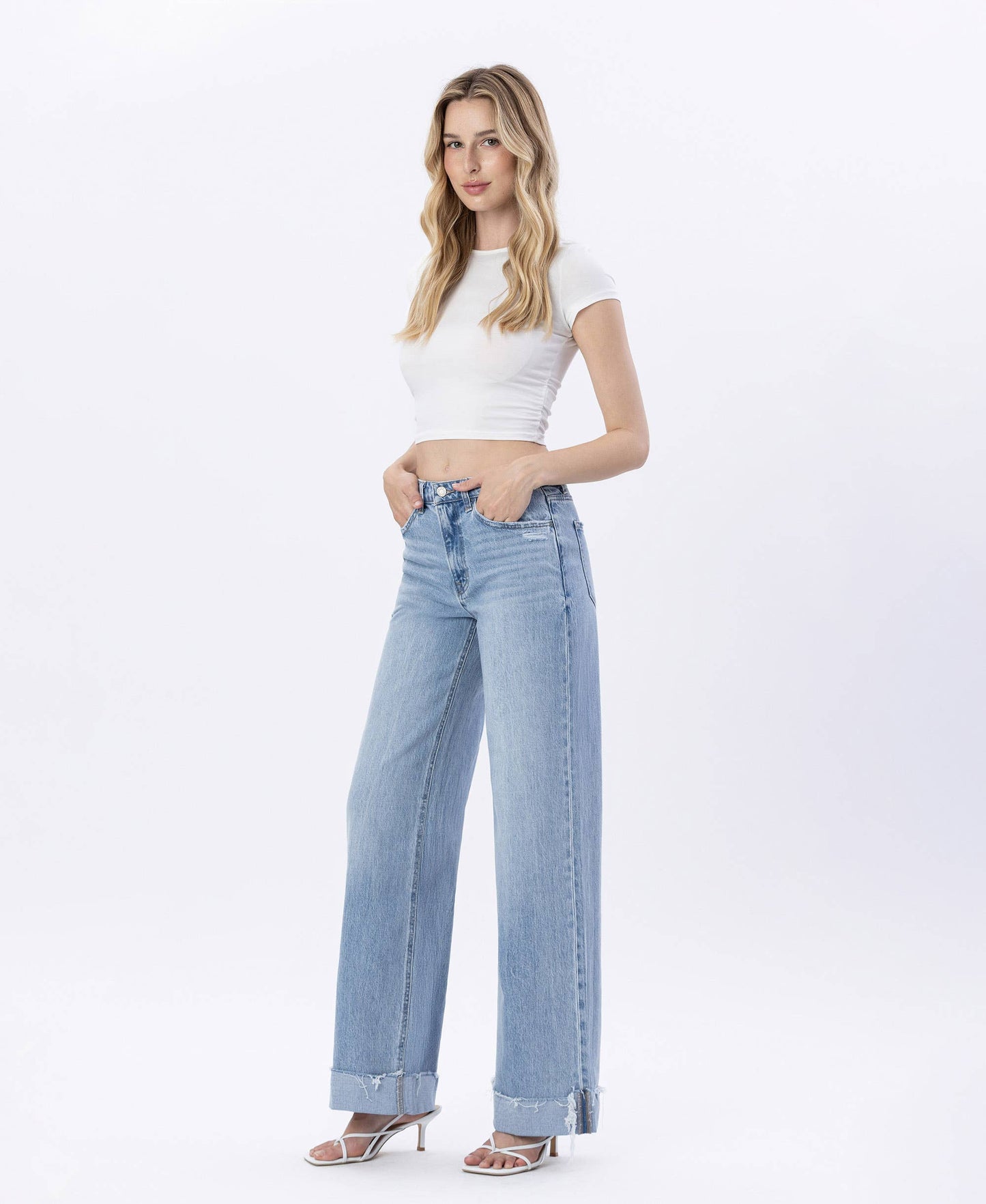 SUPER HIGH RISE CUFFED BAGGY WIDE LEG JEANS T6512: JUBILANT / 28
