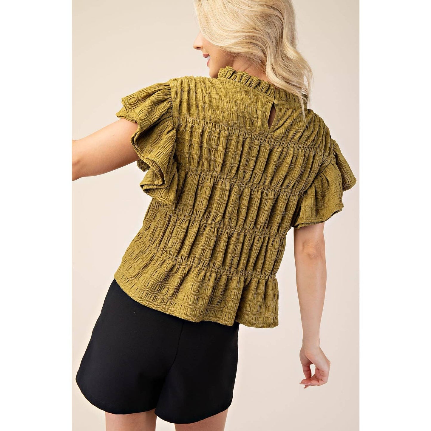 NEW Ruched Flutter Sleeve Top: BLACK / S
