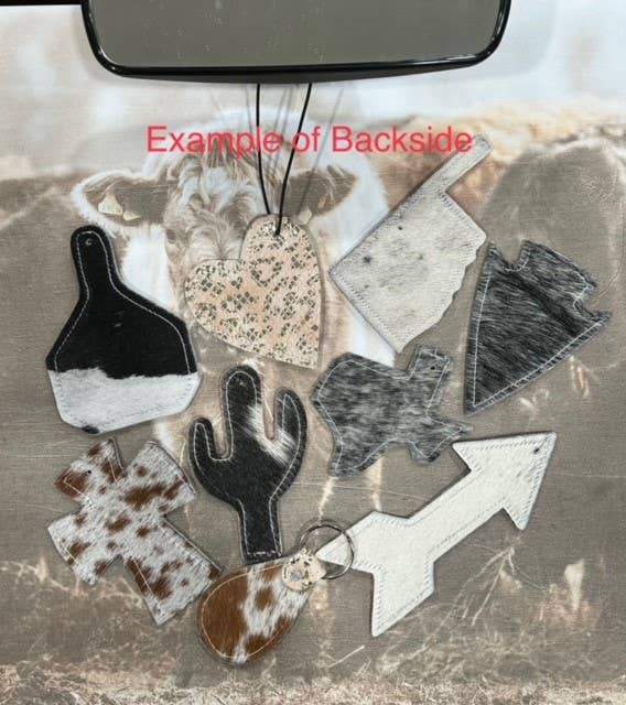 2P-BOUJEE reSCENTable CHARMS   : ARROW