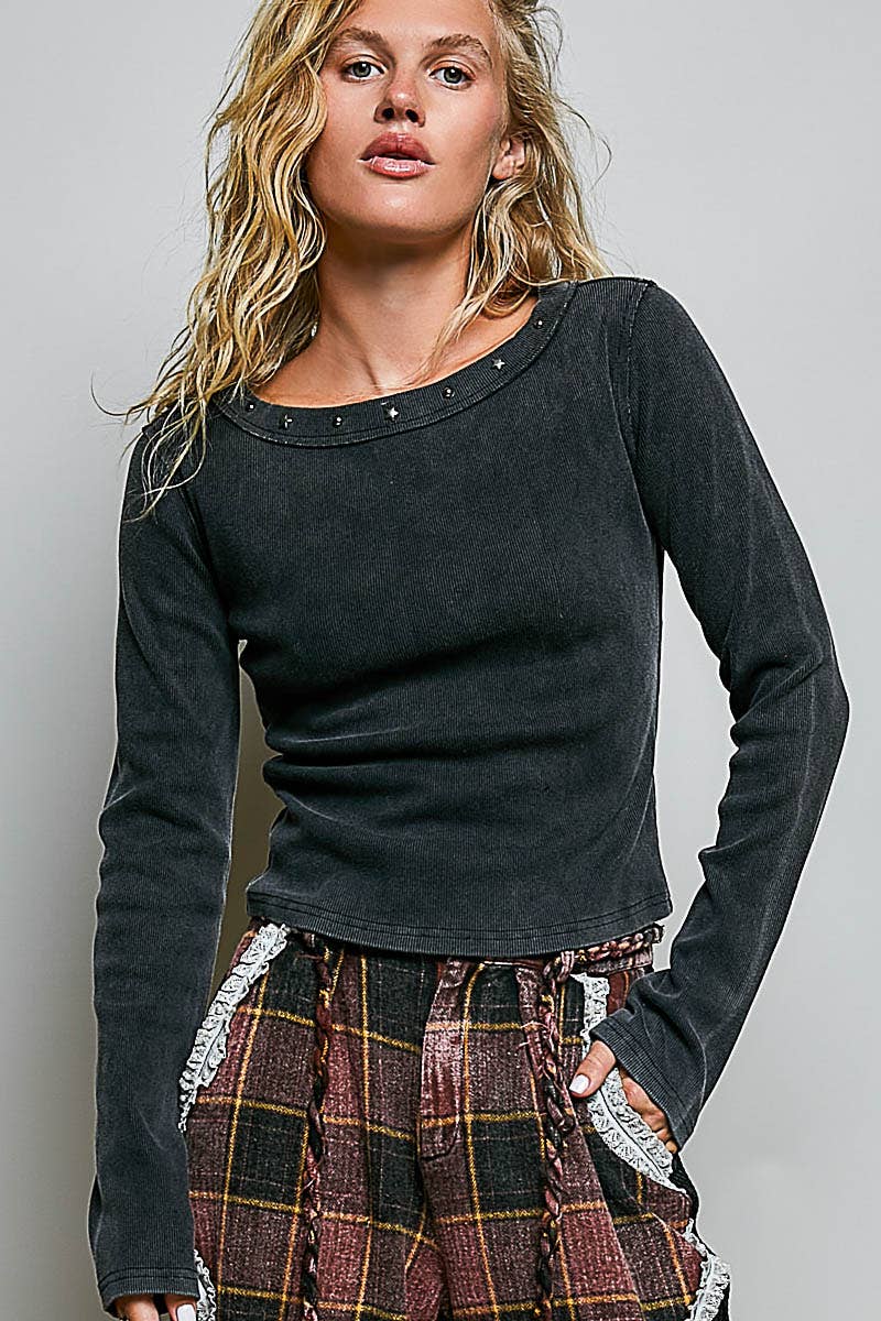 Star Accents Stud Wide Scoop Long Sleeves Rib Knit Top: Black / S