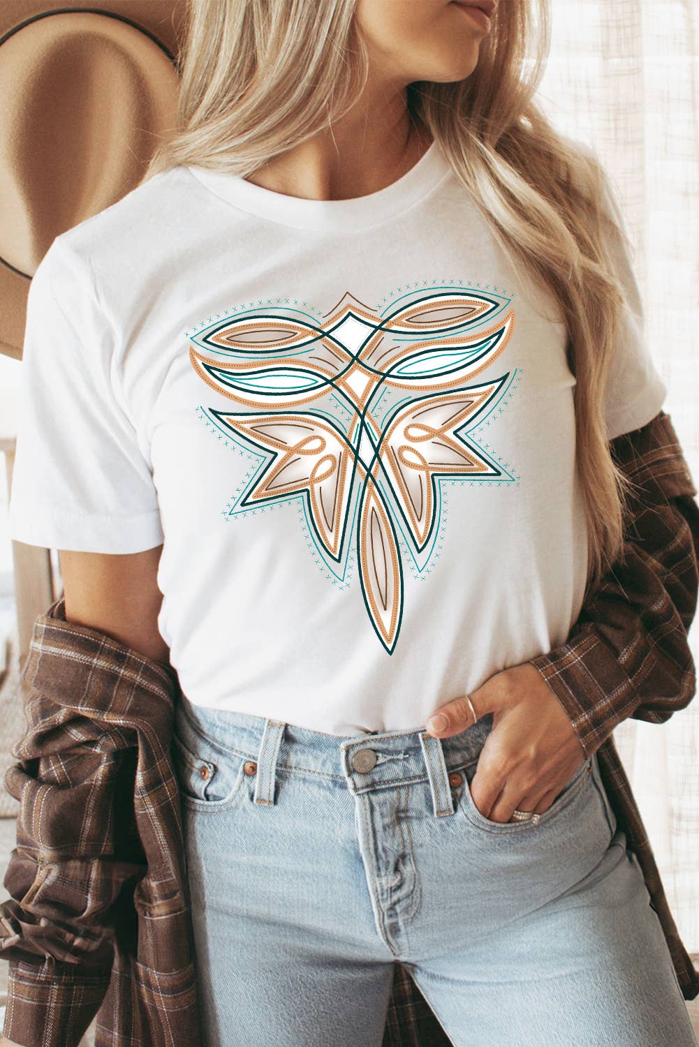 White Western Stitch Pattern Printed Cotton Blend Tee: White / L