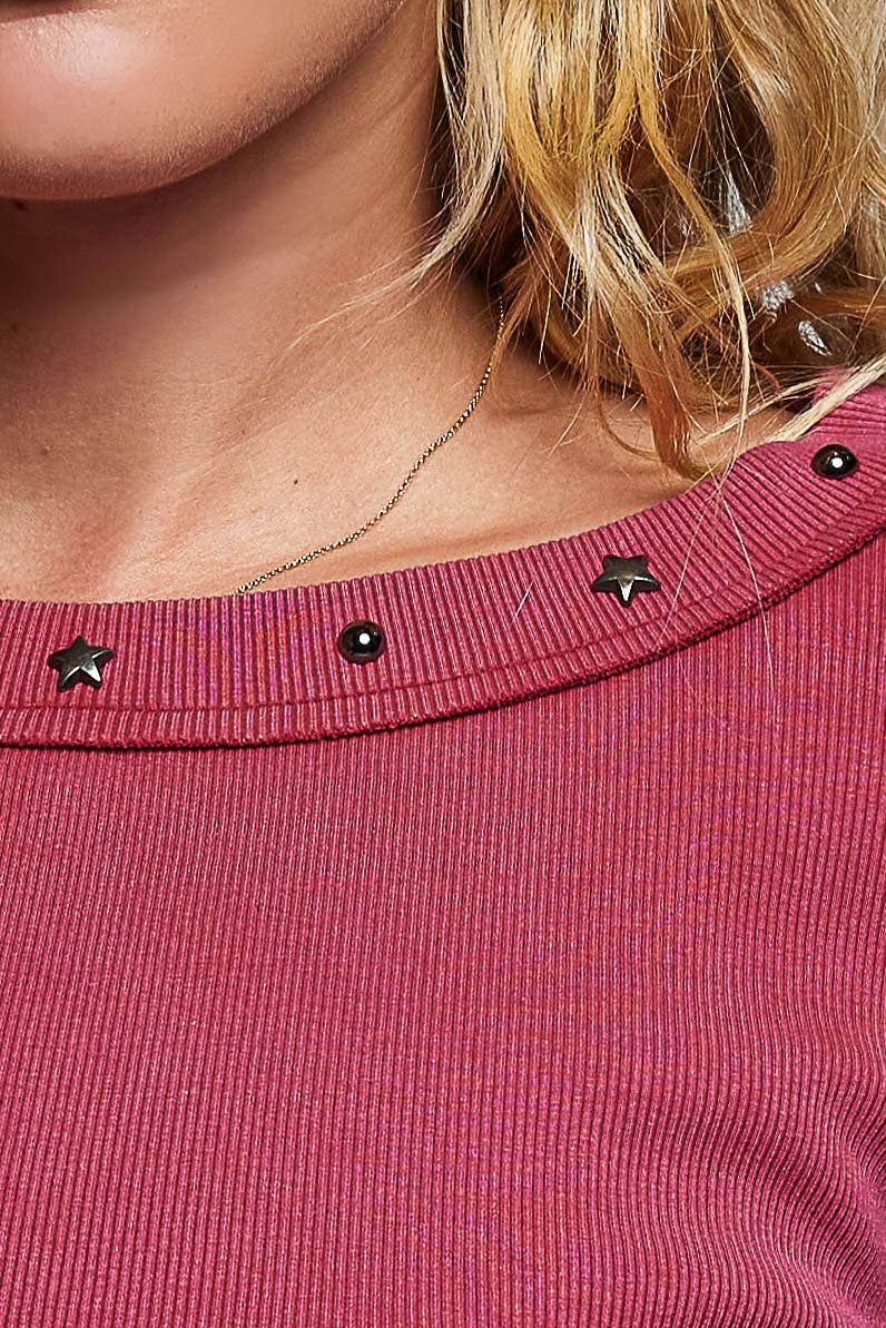 Star Accents Stud Wide Scoop Long Sleeves Rib Knit Top: Black / M