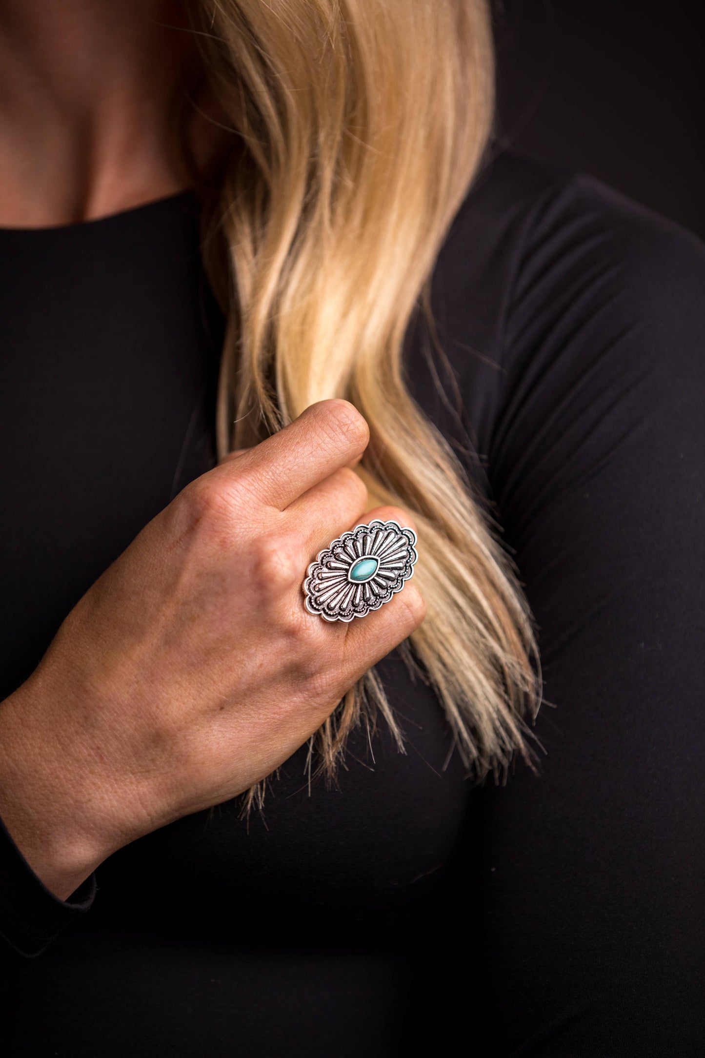 Adjustable Oval Concho Ring with Turquoise Accent