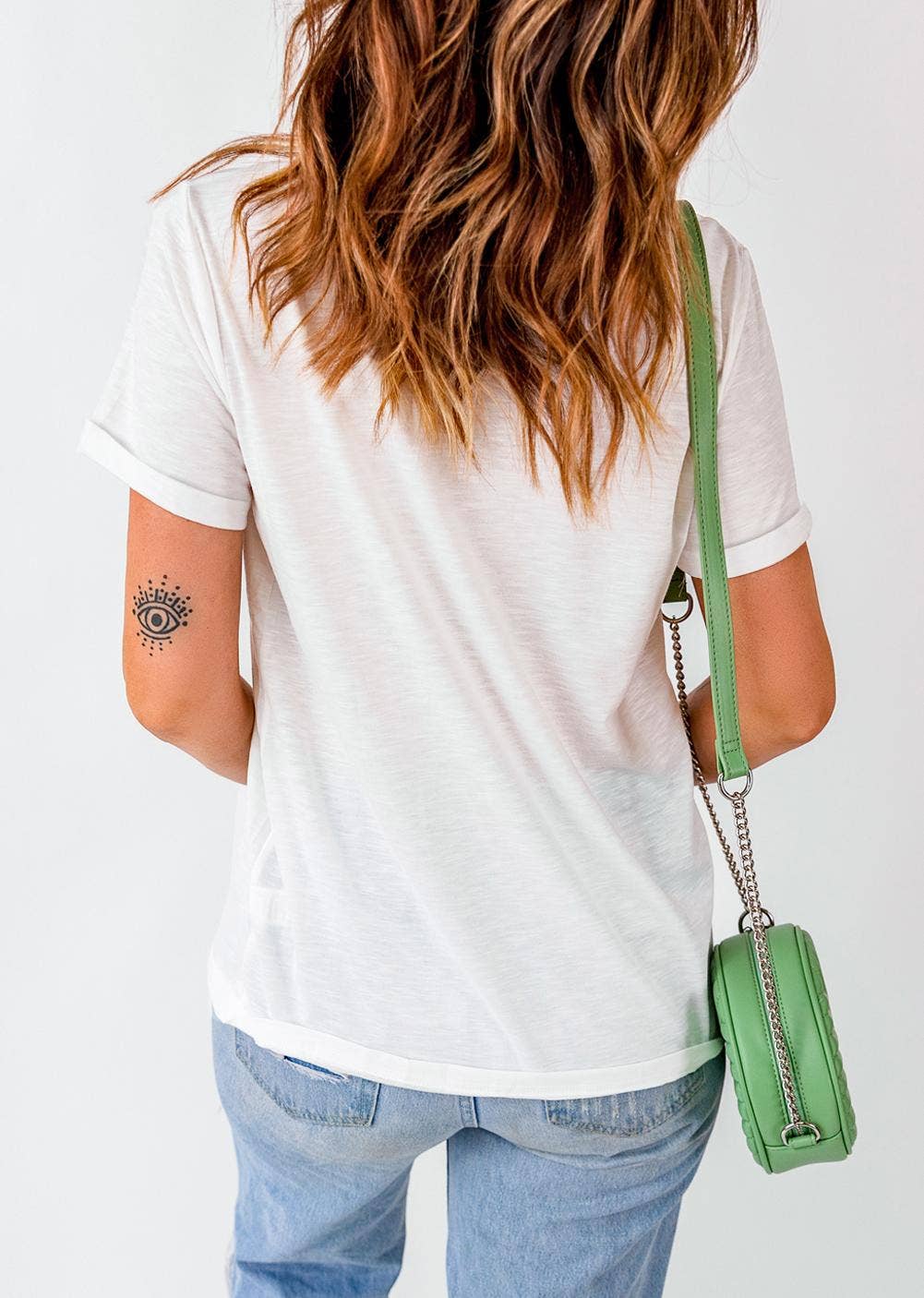 White Western Stitch Pattern Printed Cotton Blend Tee: White / L