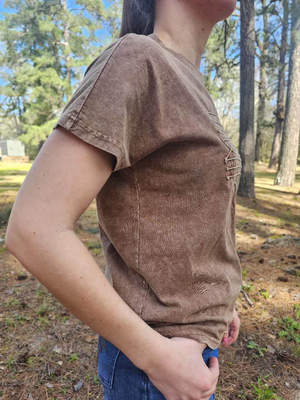MK667 Boot Stitch Rope Embroidered Shirt: Brown