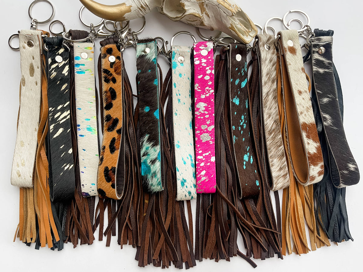Rusty Key Chain Cowhide Leather Fringe Tassel Keychain: WHITE + TURQUOISE – Ky’s Rusty Spur