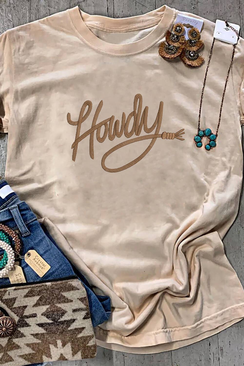 Khaki Howdy Embroidered Graphic Western Tee: Khaki