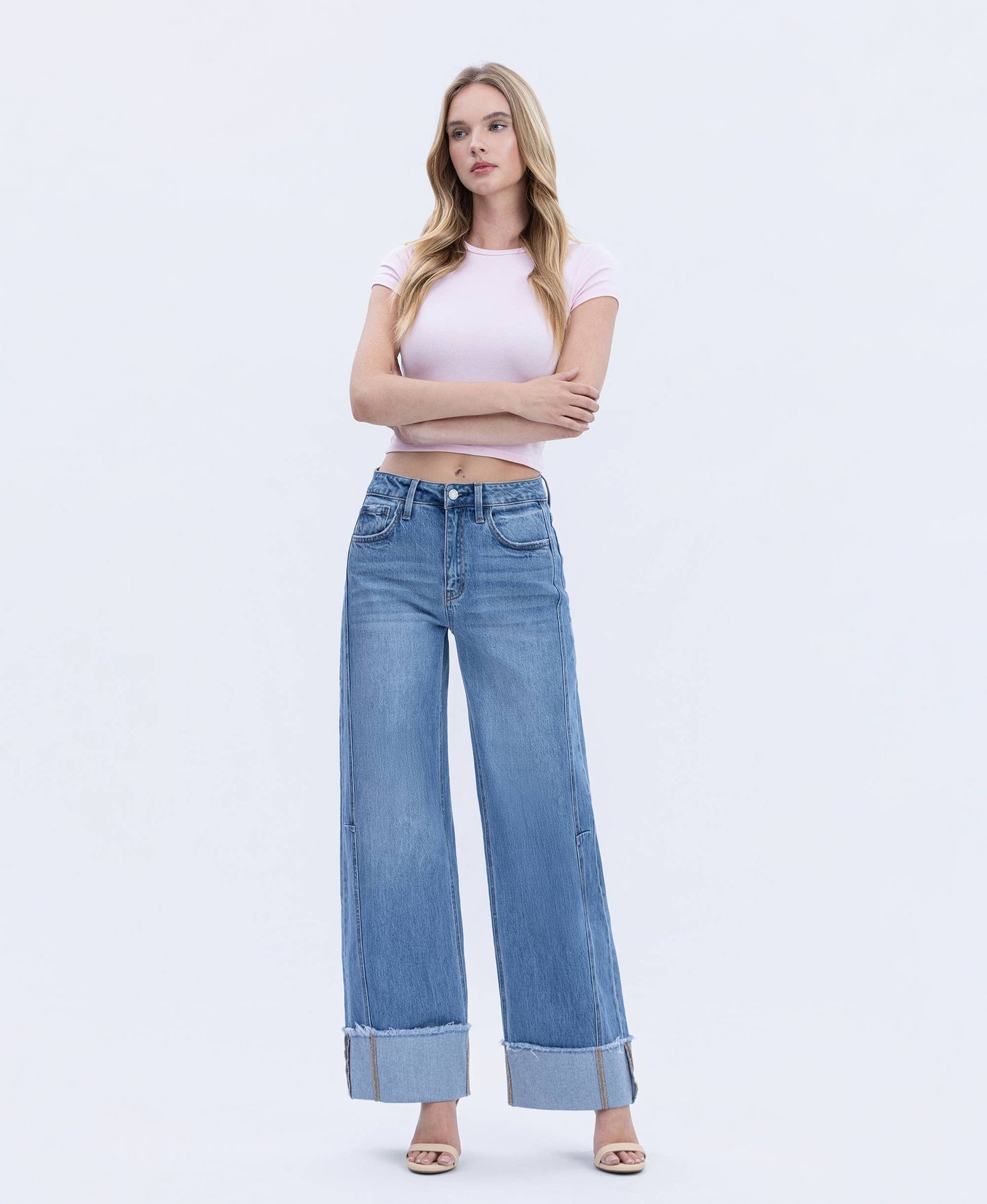 HIGH RISE MEDIUM WASH CUFFED WIDE JEANS T6684: ADORE YOU / 30
