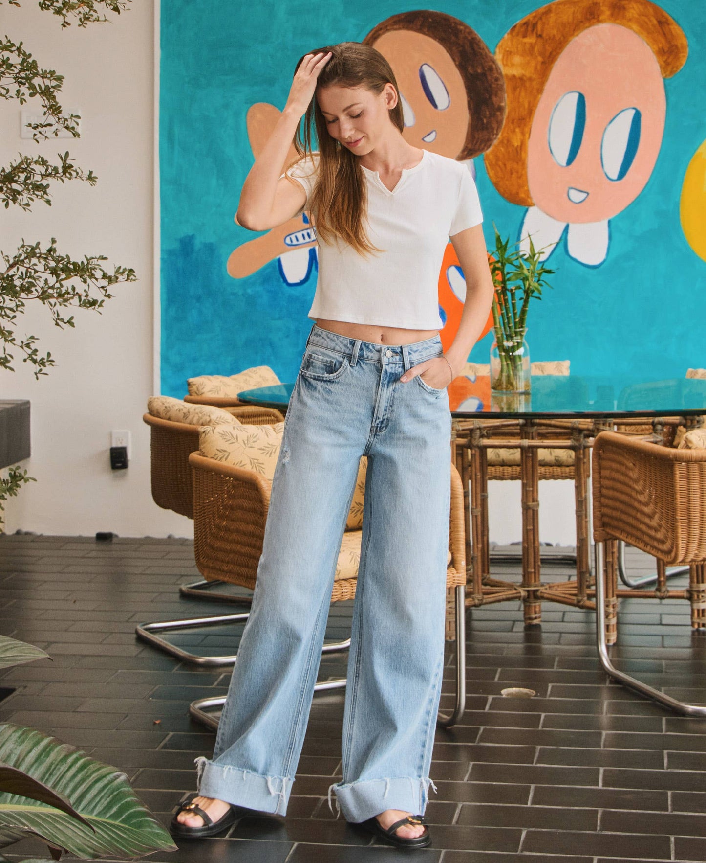 SUPER HIGH RISE CUFFED BAGGY WIDE LEG JEANS T6512: JUBILANT / 32