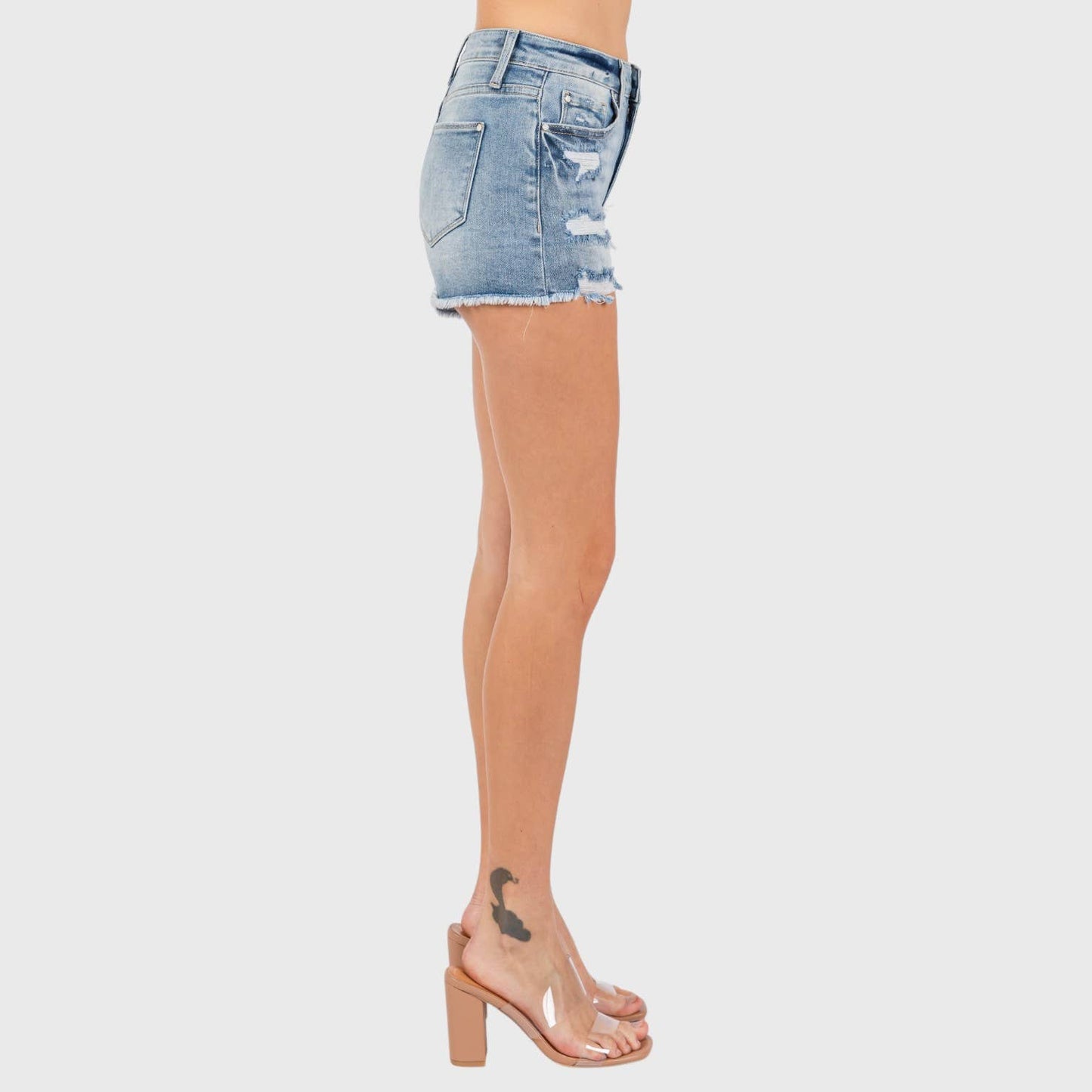 LM HIGH RISE PATCHED SHORTS W/ FRAYED HEM