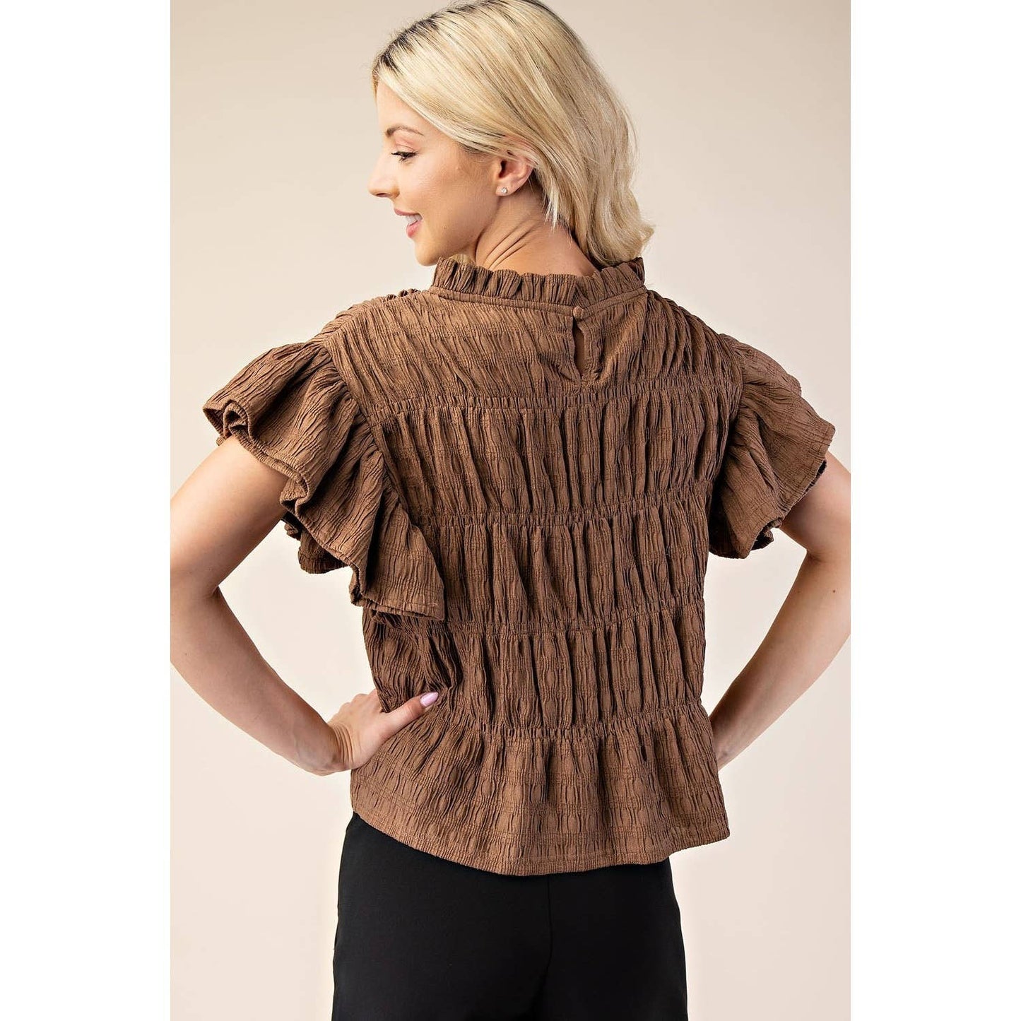 NEW Ruched Flutter Sleeve Top: BLACK / L