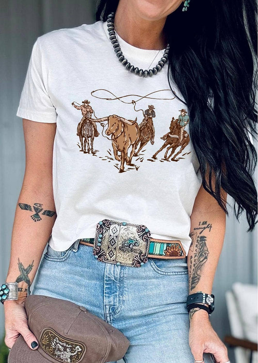 White Retro Cowboy Roping Cotton Blend Graphic Tee: White / M