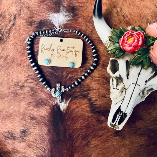 Navajo Style Pearl with Cactus Choker Set