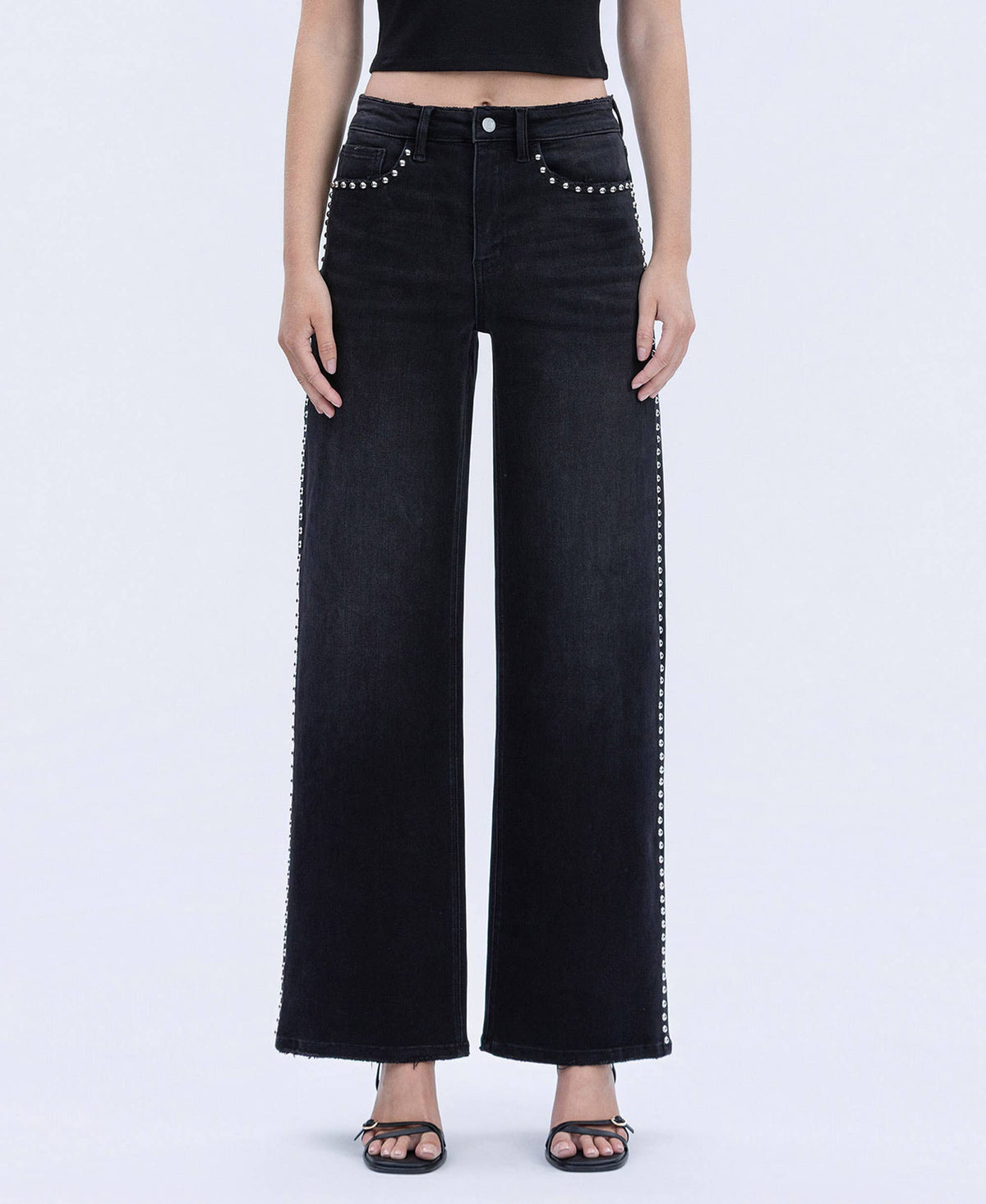 HIGH RISE SILVER DOME NAIL HEAD DETAIL WIDE JEANS V3712BK: Black / 28